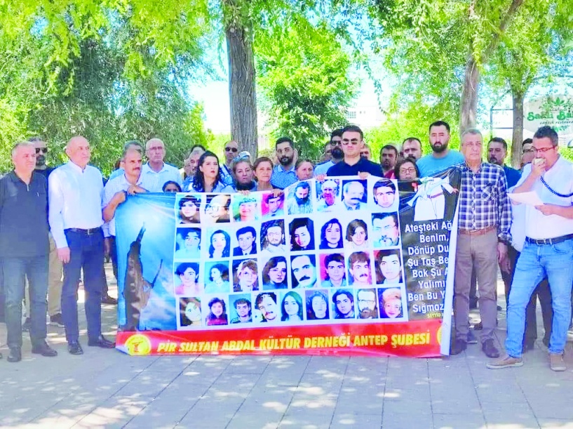 Toplumun ayrışması, kutuplaştırılması için bilinçli seçilmiş bir Alevi katliamı