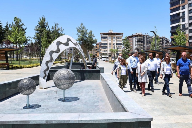 Spor alanları, akıllı cihazlarla donatıldı