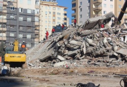49 kişiye mezar olan bina için 26’şar yıl hapis cezası isteniyor