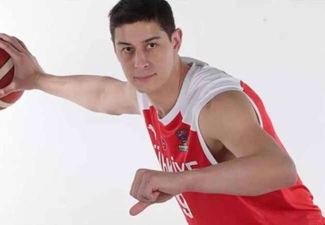 Galatasaray Nef Erkek Basketbol Takımı, Samet Geyik'i transfer etti