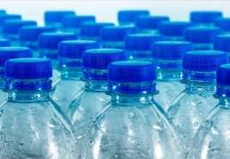 Pet şişe fiyatlarında yüzde 30'a varan artış