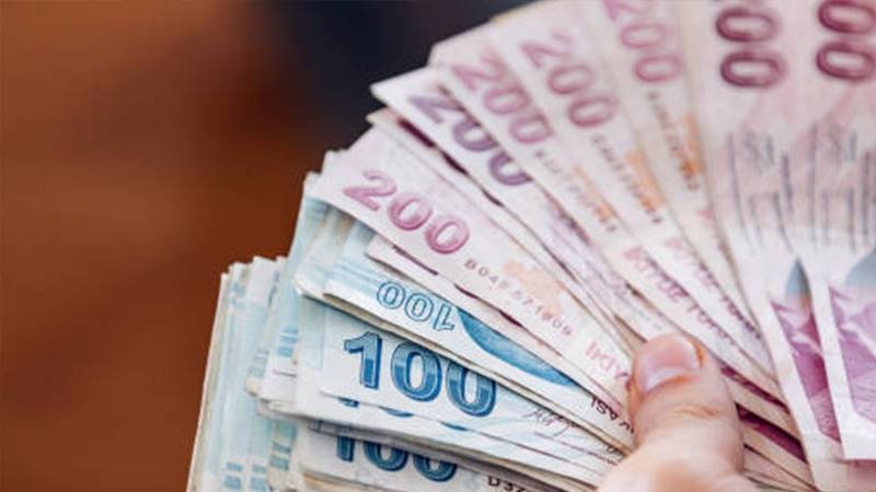 Zamlar yağmur olup yağdı, cep telefonu harcı 20 bin oldu, KDV yüzde 18'den 20'ye çıktı