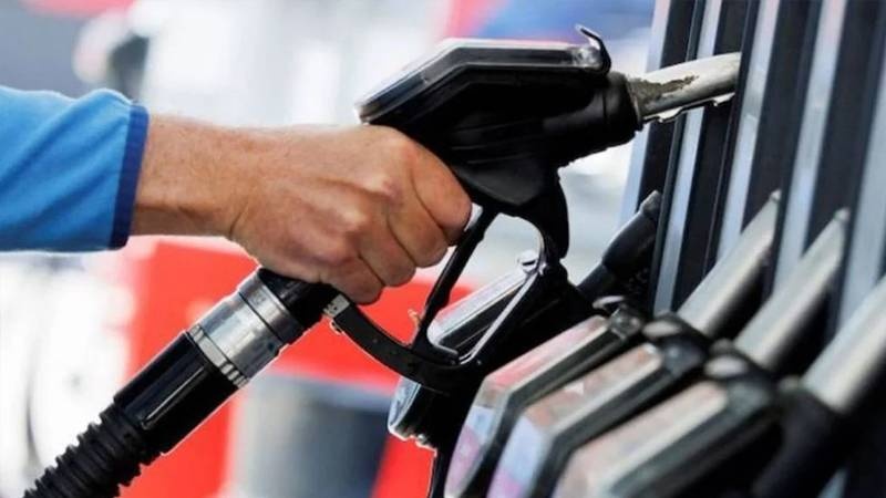 Benzine ve motorine "KDV" zammı geliyor