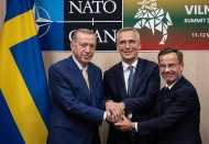 Türkiye, İsveç'in NATO üyeliği için uzlaştı