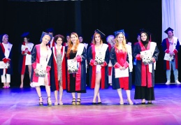 Sanatınızla, insanları aydınlatacak ve toplumun gelişimine katkı sağlayacaksınız