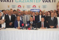 Yeni il başkanı çağrı yaptı: Gariban, ihtiyacı olan, hastası olan yardım isteyen AK Parti’ye gelsin