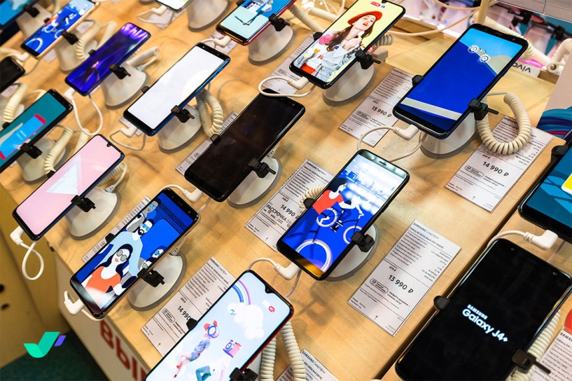 Yurt dışından getirilen telefonların harçları 20 bin TL