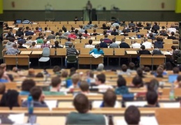 İkinci öğretimde okuyan öğrencilerin öğrenim ücretlerine yüzde 63,7 zam yapıldı