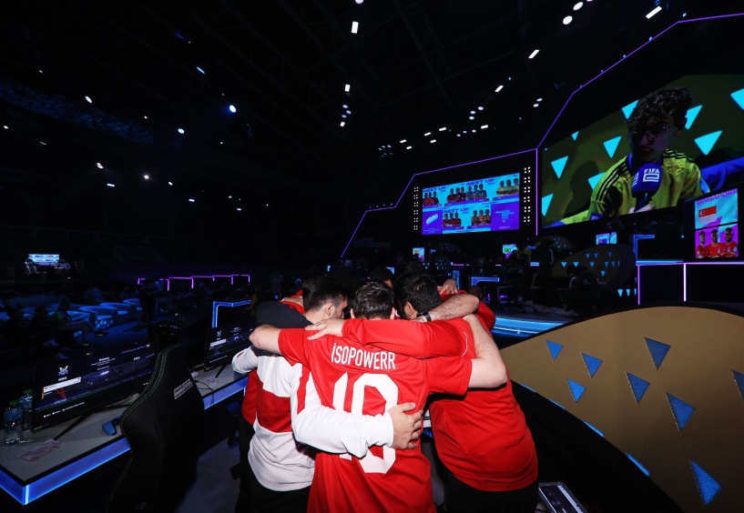 eMilli takım, turnuvaya veda etti