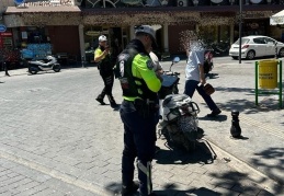 27 motosiklet trafikten men edildi