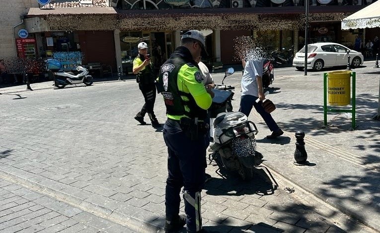 27 motosiklet trafikten men edildi
