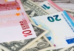 Dolar, faiz açıklaması öncesi yükselişe geçti