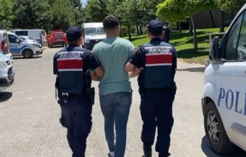 Jandarma çok miktarda uyuşturucu el geçirdi