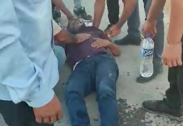 Kontrolden çıkan TIR devrildi, bir kişi yaralandı