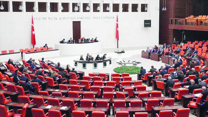 Milletvekilleri, seçimden sonra 4 gün çalıştı, her biri 100 bin lira maaş aldı
