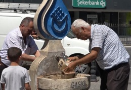 Son yılların en sıcak günleri yaşanıyor