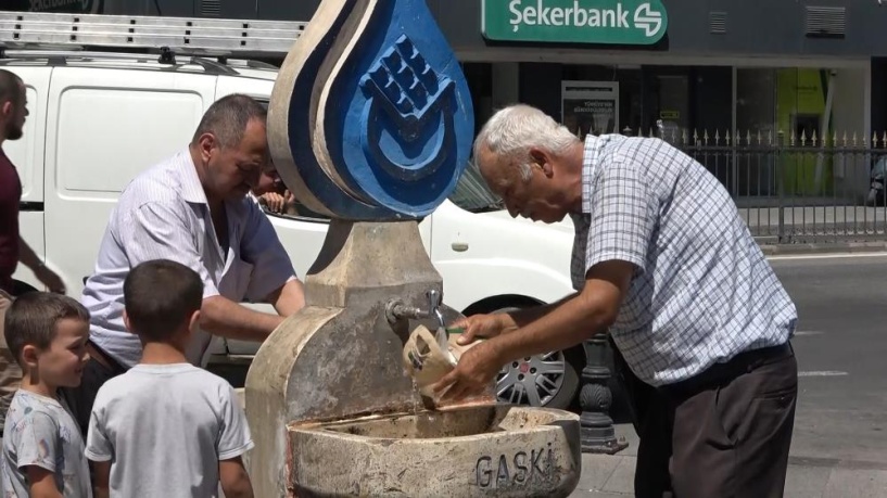 Son yılların en sıcak günleri yaşanıyor