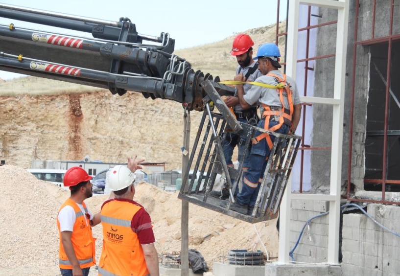 Türkiye'de, artan iş kazalarını önlemek için uzmanlar harekete geçti