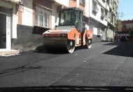 Barak Mahallesi’nde yama ve asfalt yapılıyor