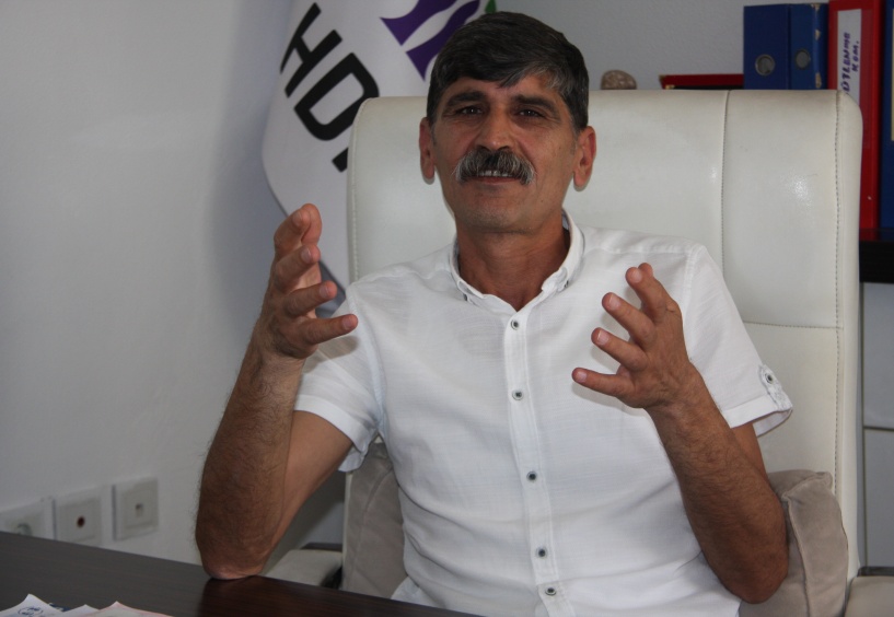 Türkiye, ekonomik olarak uçuruma doğru sürükleniyor