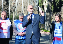 Eğitimde çok büyük bir çöküş yaşanıyor