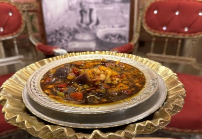 Yaz aylarının vazgeçilmez yemeği patlıcan doğraması