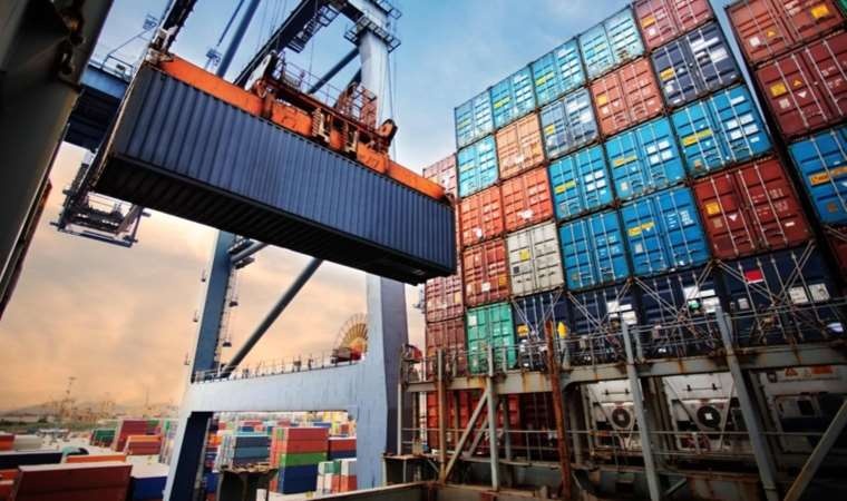 İlk 6 ayda dış ticaret açığı yüzde 19 yükseldi
