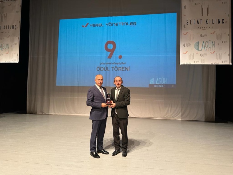 Oğuzeli Belediyesi, Yılın Proje Ödülü’nü aldı