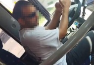 Halk otobüsü şoförü kural tanımadı