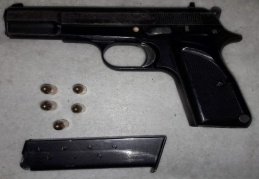 50 tane ruhsatsız silah ele geçirildi