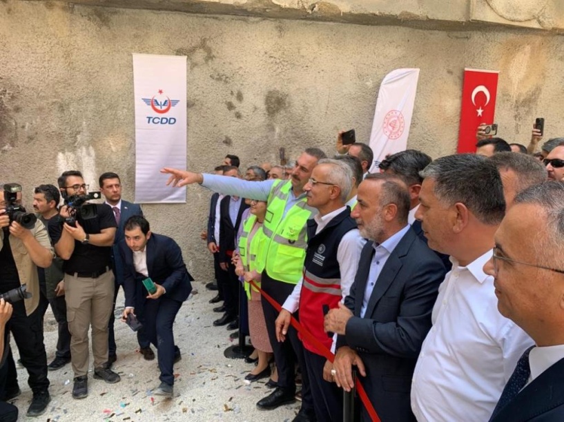 Adana Gaziantep arası 1 saat 30 dakikaya düşecek