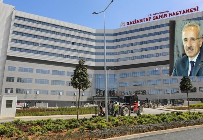 Uraloğlu, Gaziantep Şehir Hastanesi Kavşağı'nda incelemelerde bulundu