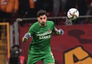Kaleci Günay Güvenç Galatasaray’a gitti