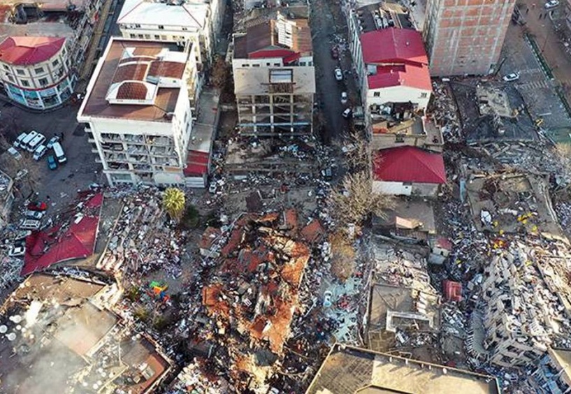 Depremin üzerinden 6 ay geçti, onlarca kişi halen bulunamadı