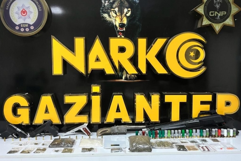 Uyuşturucu tacirlerine yönelik operasyonlarda 27 şüpheli tutuklandı