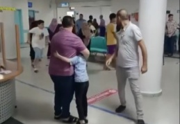 Alacak verecek meselesi yüzünden hastanede silahlarla birbirine girdiler