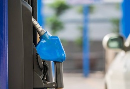 Benzine yine zam geliyor!