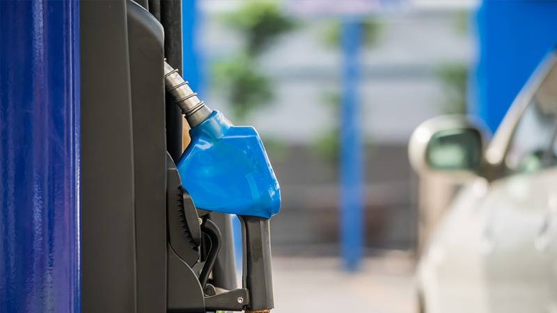 Benzine yine zam geliyor!