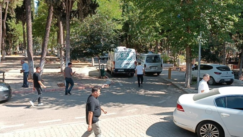 Bağevinde elektrik akımına kapıldı