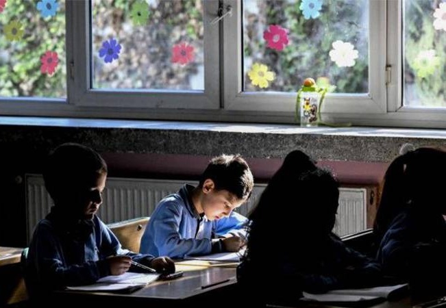 Birinci sınıfa kaydı yapılan 341 bin 881 öğrenci, 12. sınıftan mezun olamadı