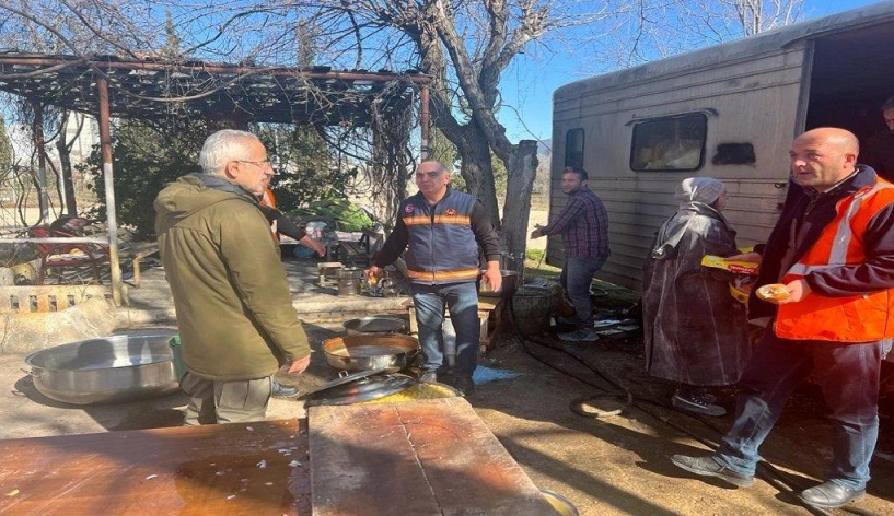 Depremden etkilenen 77 bin 974 kişi başka şehirlere ücretsiz olarak taşındı
