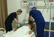 Bakan Koca, doktora saldırıyı kınadı