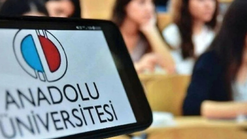 AÖF kayıt ücretlerine yüzde 90'lık zam