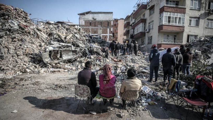 Depremin yıktığı Antakya’da hava kirliliği endişe yaratıyor