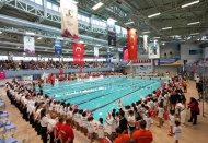 450 sporcu kulaç attı