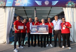 GAÜN Çağdaş Roket Takımı ödülünü aldı
