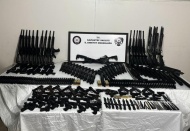 Çok sayıda ruhsatsız silah ele geçirildi