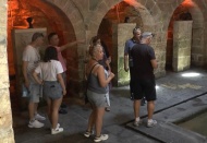 Kasteller, turistlerin ilgisini çekiyor