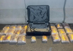 Tarsus-Adana-Gaziantep otoyolunda 20 kilo esrar ele geçirildi