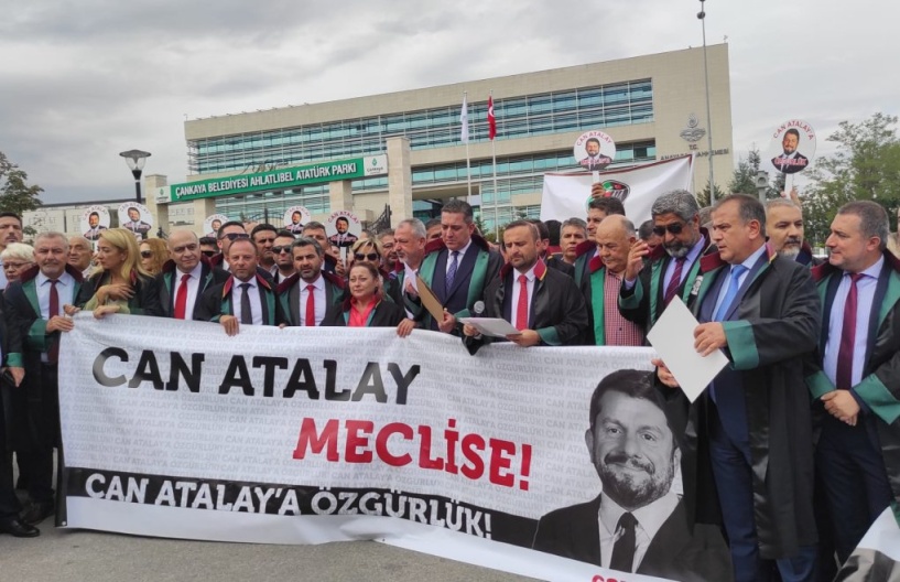 Avukatlar, meslektaşları Can Atalay için AYM önünde